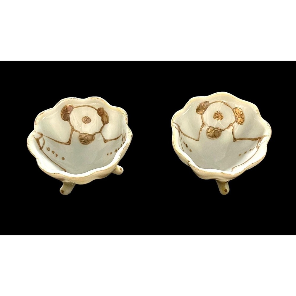 Set Of 2 Vintage Porcelain Salt Dip Cellars Gold Art And Trim‎ Footed